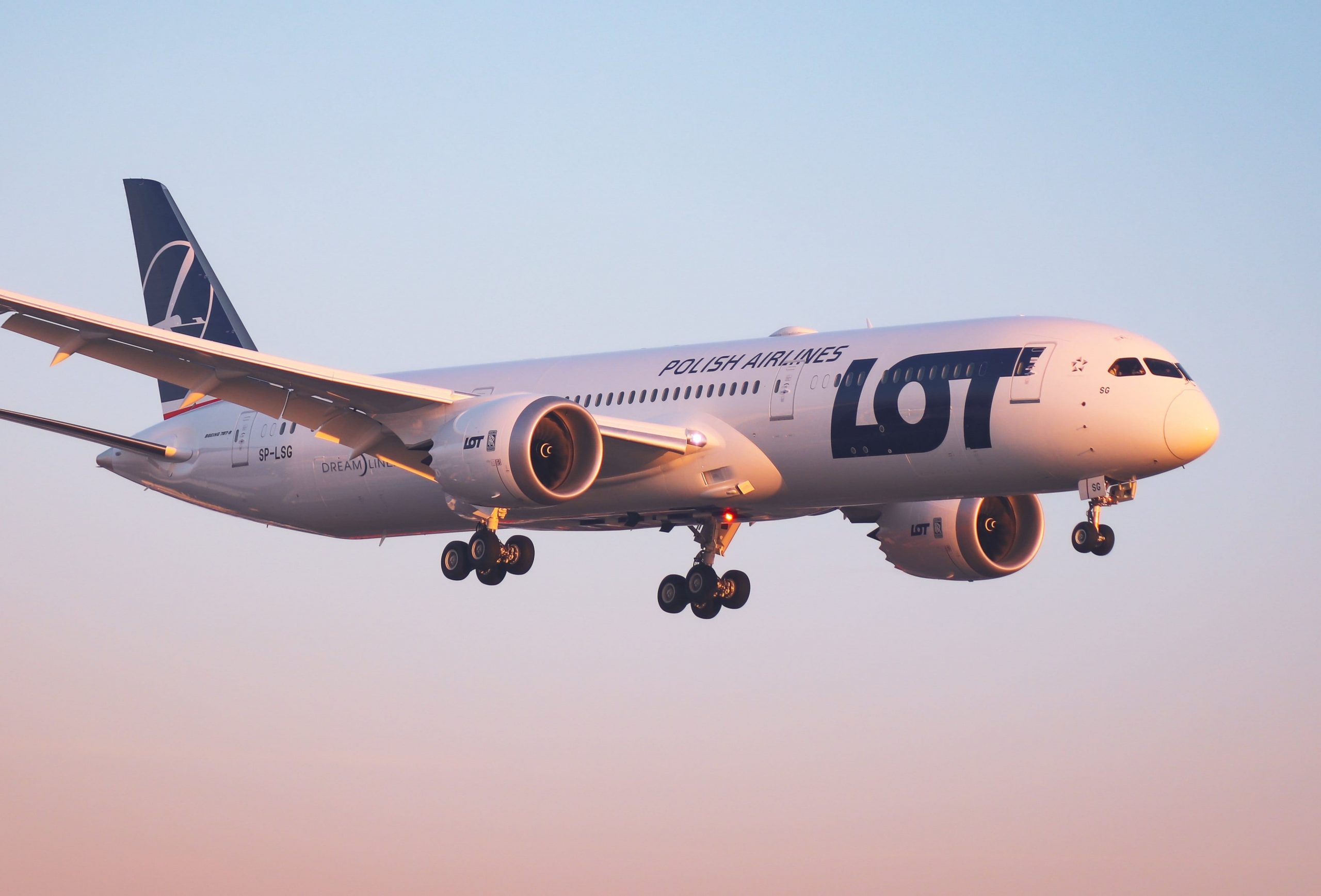 LOT Airlines