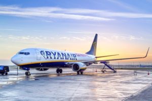 Ryanair не договорился о полетах с аэропортом Жуляны